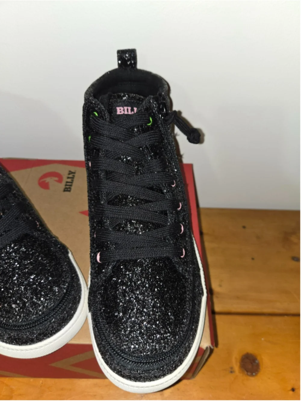 BILLY Footwear Wicked Black Glitz CS High Top Kids Shoes Size 7 M NEW